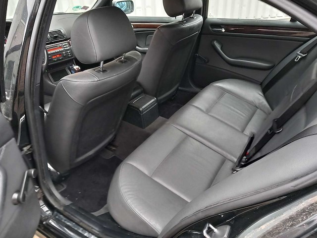 Bmw - 3-serie - 318i special exec. - personenauto - afbeelding 4 van  17