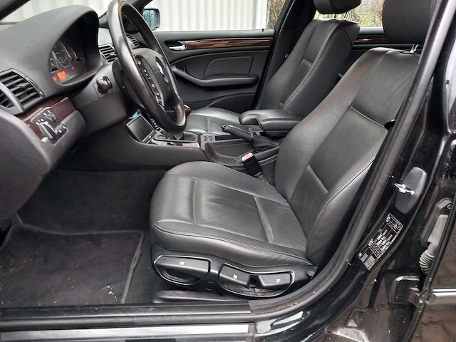 Bmw - 3-serie - 318i special exec. - personenauto - afbeelding 12 van  17