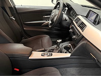 Bmw - 3-serie - 320 touring - personenauto - 2013 - afbeelding 2 van  25