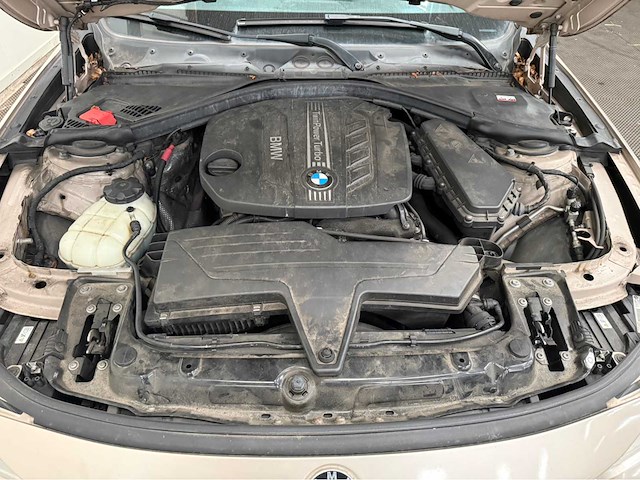 Bmw - 3-serie - 320 touring - personenauto - 2013 - afbeelding 14 van  25