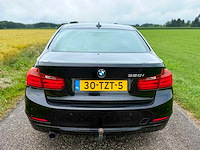 Bmw - 3-serie - 320i executive - 2012 - personenauto - 30-tzt-5 - afbeelding 9 van  13