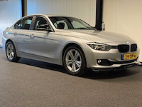 Bmw - 3-serie - 320i high executive - 29-txv-6 - 2012 iaw - afbeelding 15 van  27