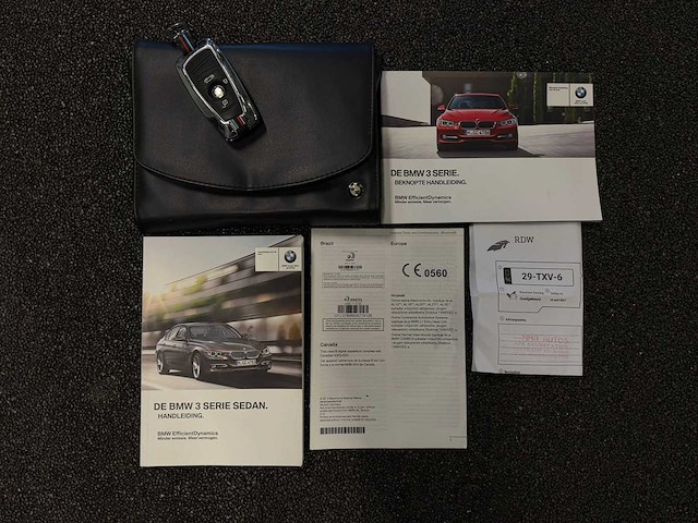 Bmw - 3-serie - 320i high executive - 29-txv-6 - 2012 iaw - afbeelding 6 van  11