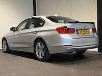 Bmw - 3-serie - 320i high executive - 29-txv-6 - 2012 iaw - afbeelding 9 van  11