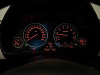 Bmw - 3-serie - 320i high executive - 29-txv-6 - 2012 iaw - afbeelding 11 van  11