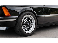 Bmw - 3-serie - 323i - v6 - 1983 - gerestaureerd - oldtimer - afbeelding 9 van  18