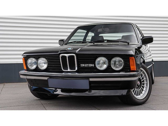Bmw - 3-serie - 323i - v6 - 1983 - gerestaureerd - oldtimer - afbeelding 5 van  7