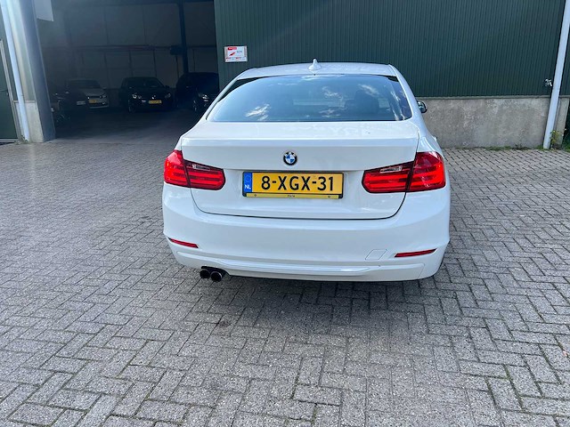 Bmw - 3-serie - 328i high executive - bmw - 2013 - afbeelding 13 van  26