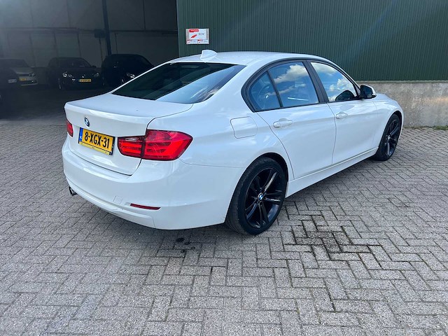 Bmw - 3-serie - 328i high executive - bmw - 2013 - afbeelding 14 van  26