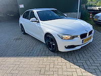 Bmw - 3-serie - 328i high executive - bmw - 2013 - afbeelding 12 van  26