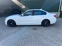 Bmw - 3-serie - 328i high executive - bmw - 2013 - afbeelding 21 van  26