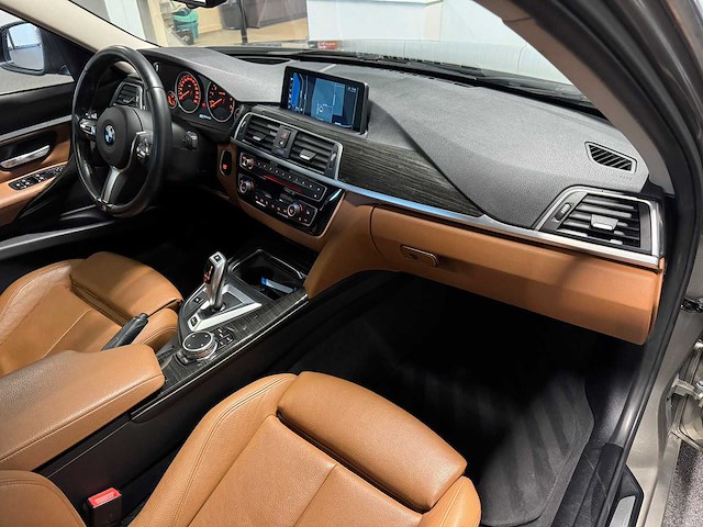 Bmw - 3-serie - 330e cent.hi.ex.2016 kn-590-r iaw - afbeelding 9 van  29
