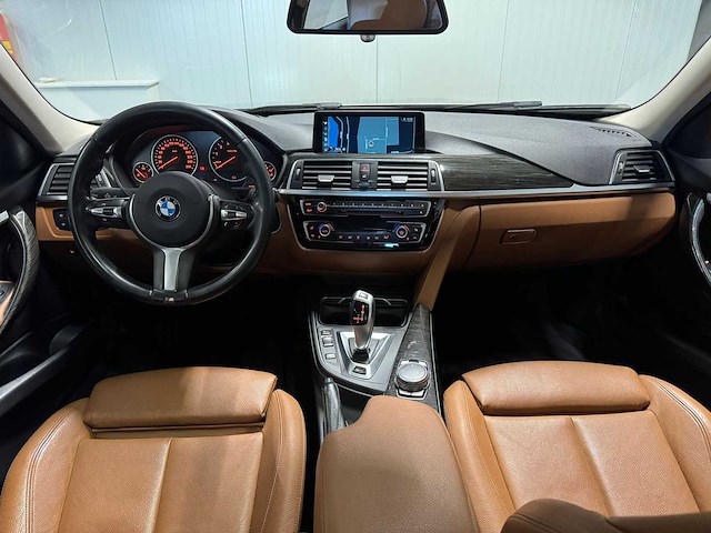 Bmw - 3-serie - 330e cent.hi.ex.2016 kn-590-r iaw - afbeelding 10 van  29