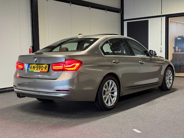 Bmw - 3-serie - 330e cent.hi.ex.2016 kn-590-r iaw - afbeelding 20 van  29
