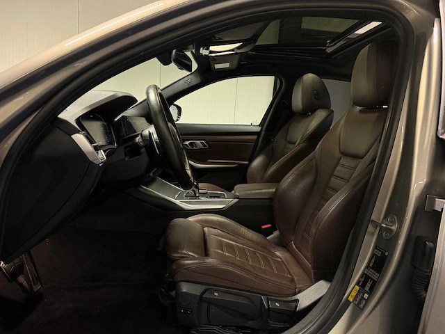 Bmw - 3-serie - 330e edrive edition - g-545-zn - 2020 iaw - afbeelding 15 van  19