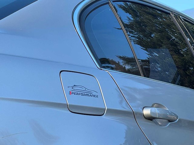 Bmw - 3-serie - 330xi - 20-kzn-1 - 2007 - afbeelding 2 van  23