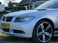 Bmw - 3-serie - 330xi - 20-kzn-1 - 2007 - afbeelding 22 van  23