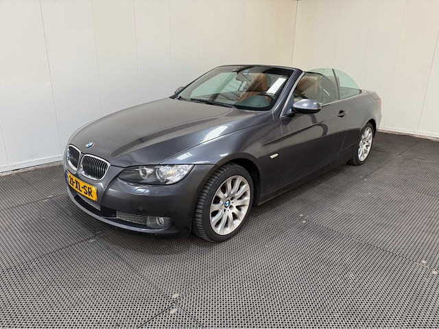 Bmw - 3 serie - 335i - cabrio - personenauto - 2007 - afbeelding 12 van  36