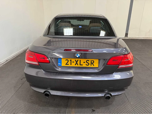 Bmw - 3 serie - 335i - cabrio - personenauto - 2007 - afbeelding 24 van  25