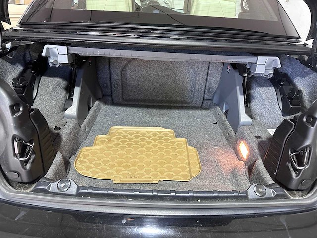 Bmw - 3-serie cabrio - 320i automaat- jfk-96-h - 2009 - afbeelding 9 van  20