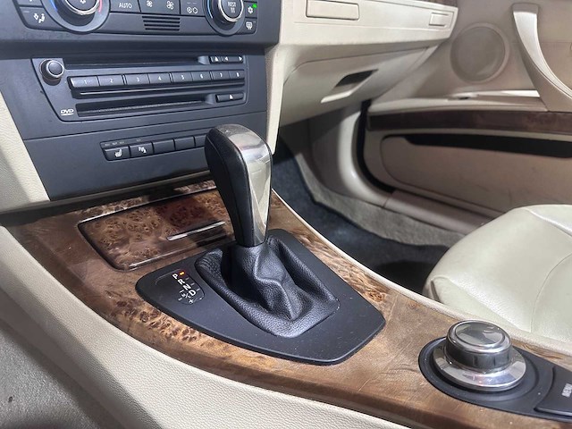 Bmw - 3-serie cabrio - 325i automaat - 61-xj-vv- 2007 - afbeelding 8 van  16