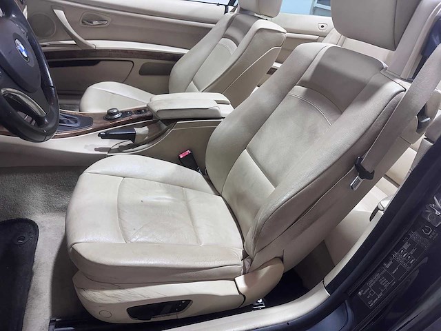 Bmw - 3-serie cabrio - 325i automaat - 61-xj-vv- 2007 - afbeelding 1 van  16
