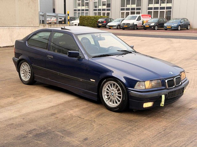 Bmw - 3-serie e36 - 323ti - 2000 - personenauto - afbeelding 12 van  22