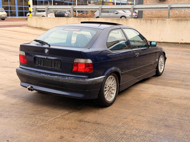 Bmw - 3-serie e36 - 323ti - 2000 - personenauto - afbeelding 16 van  22