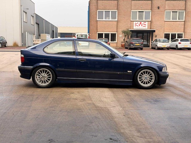 Bmw - 3-serie e36 - 323ti - 2000 - personenauto - afbeelding 19 van  22