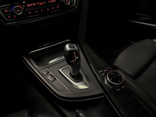 Bmw - 3-serie touring - 316i high executive - car - 2014|2-tvg-39|iaw - afbeelding 16 van  17