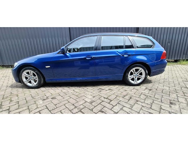 Bmw - 3-serie touring - 318d business line - personenauto - 2010 - afbeelding 12 van  22