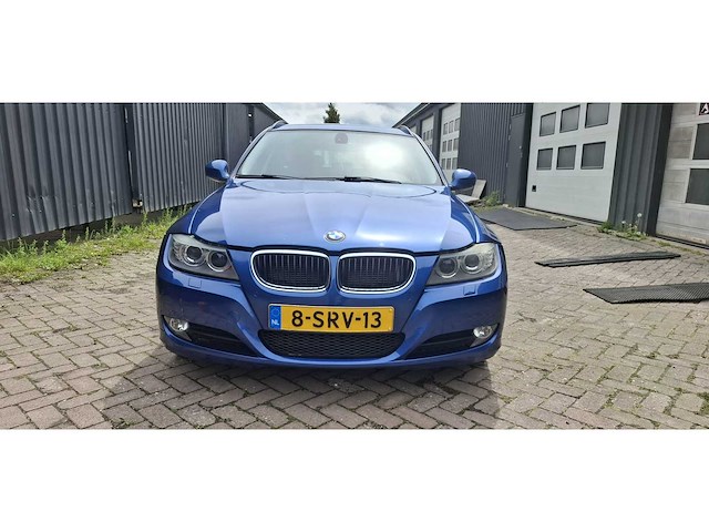 Bmw - 3-serie touring - 318d business line - personenauto - 2010 - afbeelding 15 van  22