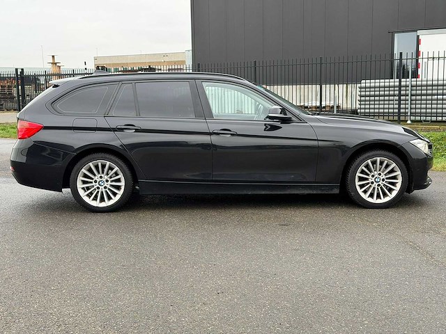 Bmw - 3-serie touring - 318d xdr. high exec. - car - 2014|h-561-kx|iaw - afbeelding 23 van  27