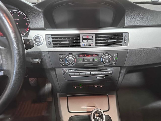 Bmw - 3-serie touring - 318i - l-723-tg- 2008 - afbeelding 12 van  21