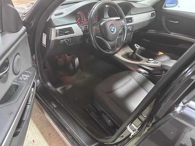 Bmw - 3-serie touring - 318i - l-723-tg- 2008 - afbeelding 19 van  21