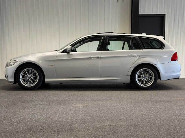 Bmw - 3-serie touring - 318i bns l. m sport - car - 2011|zj-896-n|iaw - afbeelding 2 van  26