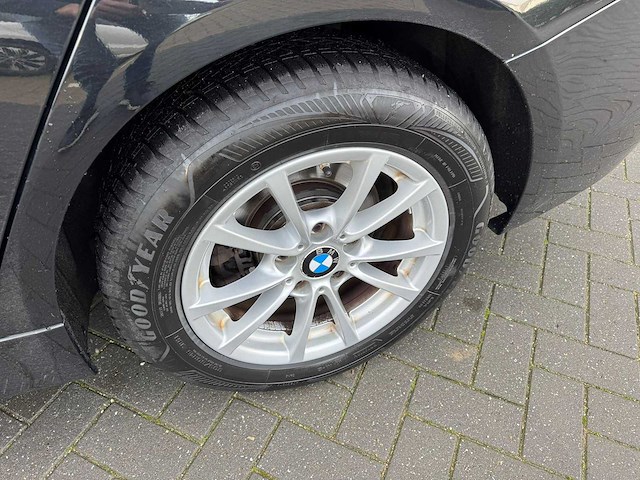 Bmw - 3-serie touring - 318i cent.hi.ex. - car - 2017|s-064-fz|iaw - afbeelding 16 van  25