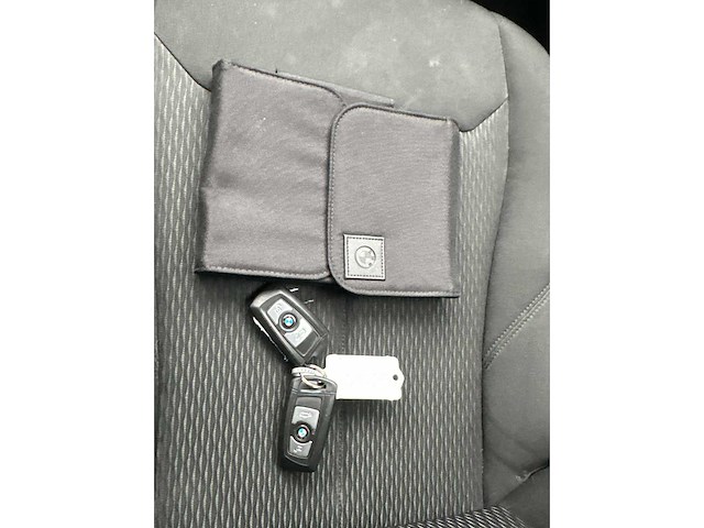 Bmw - 3-serie touring - 318i executive - car - 2017 - afbeelding 4 van  24