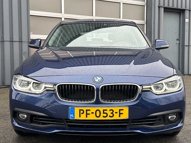 Bmw - 3-serie touring - 318i executive - car - 2017 - afbeelding 12 van  24