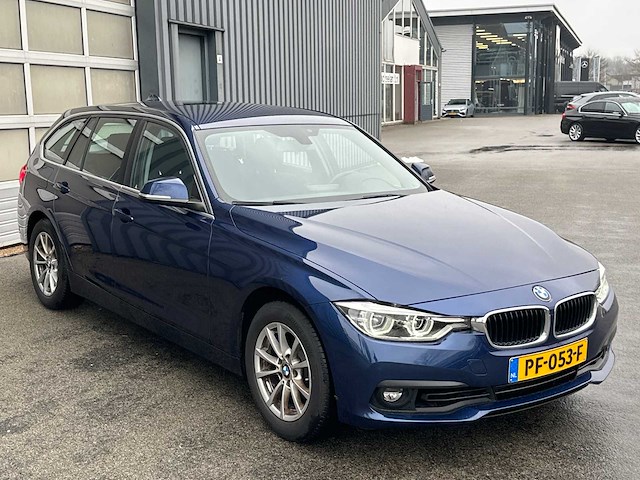 Bmw - 3-serie touring - 318i executive - car - 2017 - afbeelding 21 van  24