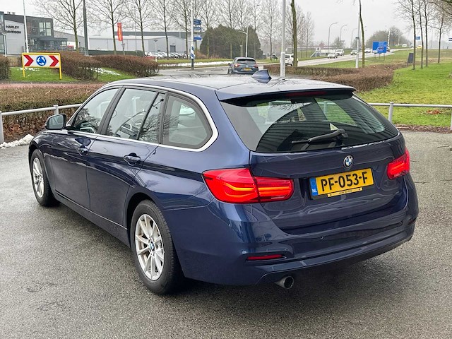 Bmw - 3-serie touring - 318i executive - car - 2017 - afbeelding 22 van  24