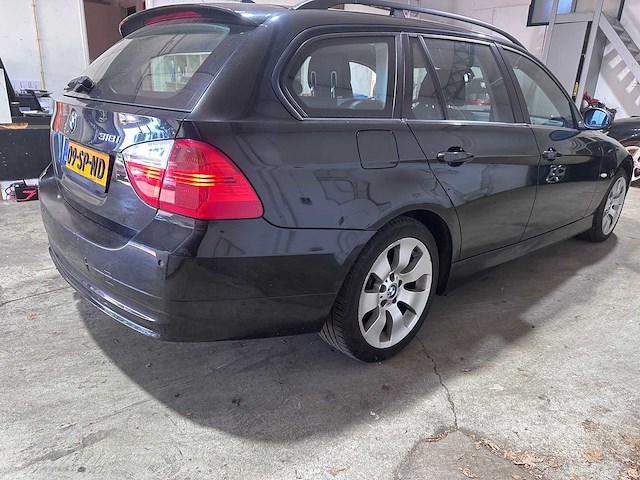 Bmw - 3-serie touring - 318i high executive - 09-sp-nd- 2006 - afbeelding 2 van  2