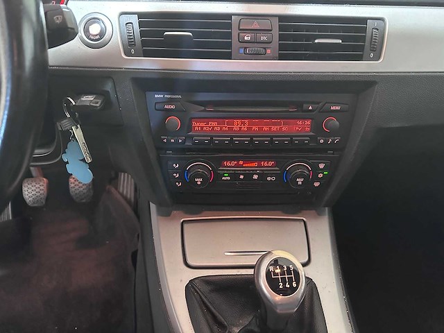 Bmw - 3-serie touring - 318i high executive - 09-sp-nd- 2006 - afbeelding 4 van  17