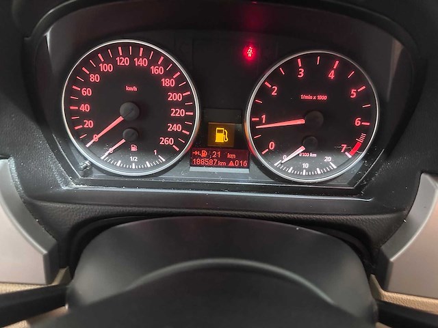 Bmw - 3-serie touring - 318i high executive - 10-tf-xn- 2006 - afbeelding 18 van  18