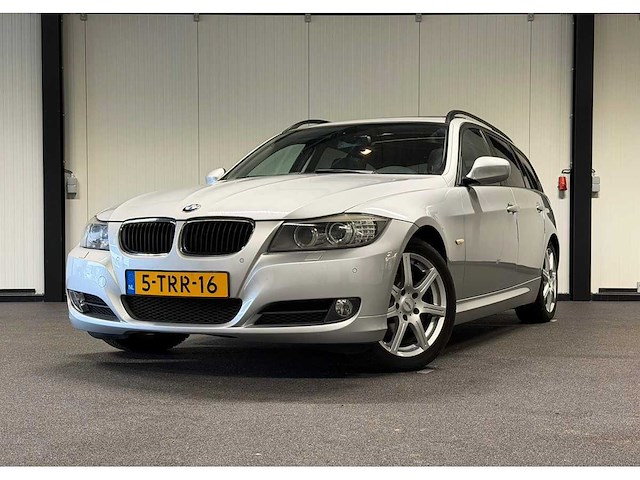 Bmw - 3-serie touring - 318i high executive - car - 2010|5-trr-16|iaw - afbeelding 1 van  17