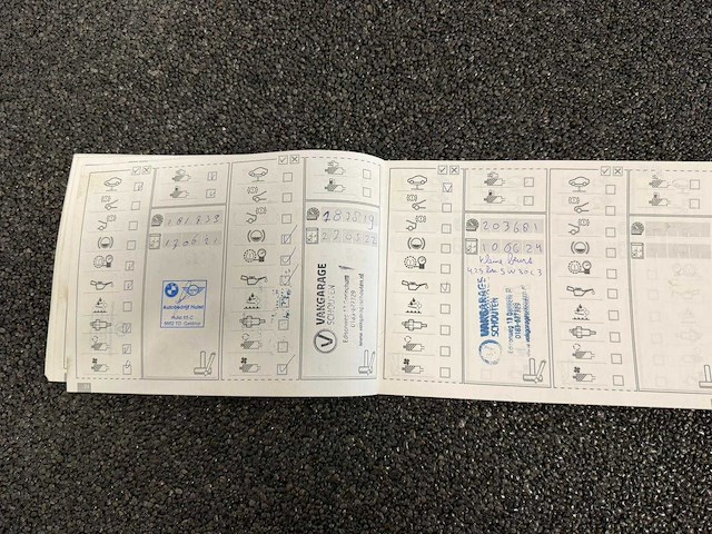 Bmw - 3-serie touring - 318i high executive - car - 2010|5-trr-16|iaw - afbeelding 9 van  17