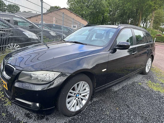 Bmw - 3-serie touring - 318i high executive - sp-638-n- 2010 - afbeelding 1 van  18