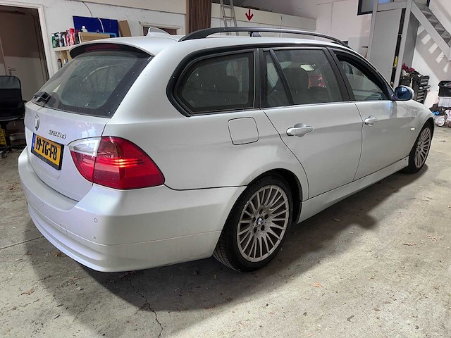 Bmw - 3-serie touring - 320d high executive - 19-tg-fb- 2006 - afbeelding 3 van  12