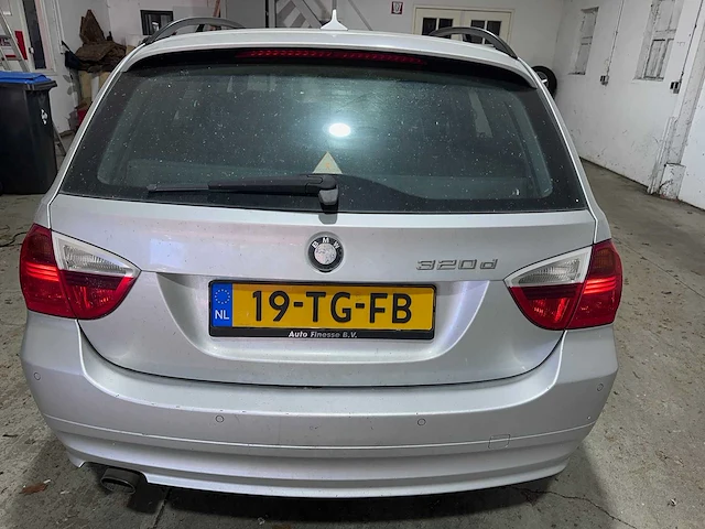 Bmw - 3-serie touring - 320d high executive - 19-tg-fb- 2006 - afbeelding 13 van  19