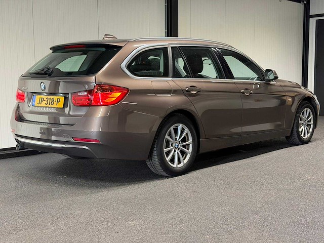 Bmw - 3-serie touring - 320d xdr. high exec. - jp-318-p - 2014 iaw - afbeelding 15 van  29
